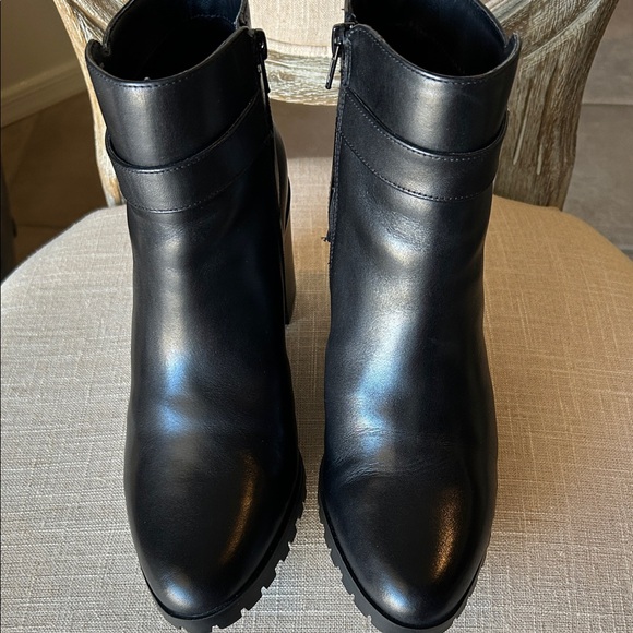 Giani Bernini Black Ankle Boots with Buckle Detail - Picture 3 of 14